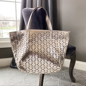 Target large gold tote